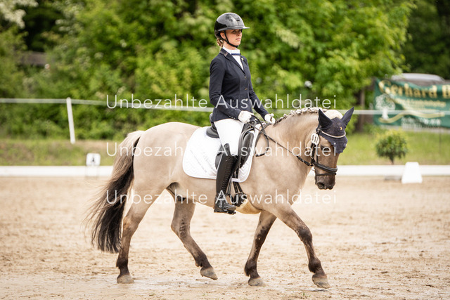 Bad_Meinberg_08824 | saradresslerfotografie - Realisiert mit Pictrs.com