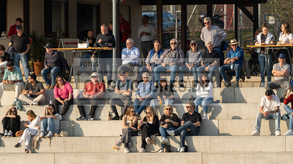 _OMG3160 | www.omgpictures.de, Sportfotograf, Verein, Fotograf, Baden Württemberg, Stuttgart, Heilbronn, omgpictures, Spieltag,  - Realisiert mit Pictrs.com