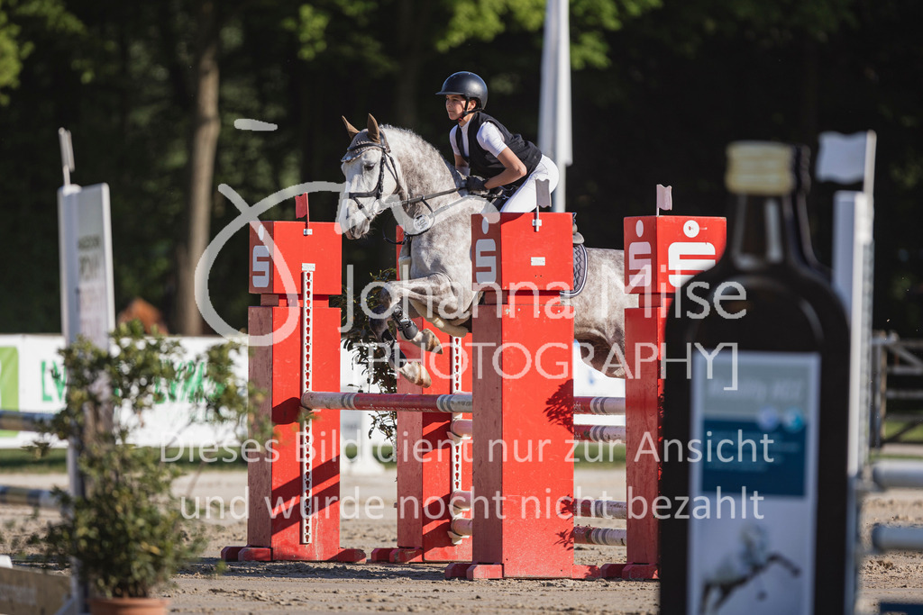 250501_MünsterHandorf_PonyTrophy-296 | Deine schönsten Turniermomente als professionelle Fotos! Entdecke hochwertige Pferdesport-Fotografie im Online-Shop. Jetzt Fotos finden & bestellen!