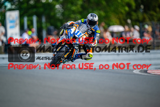 MaZZes_FotoMatrix_240726_6007705_4997 | STK