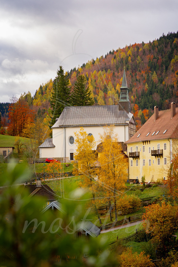 Puchenstuben im Herbstkleid | Ihre Fotografin im Lungau, ihre Fotografin im Mostviertel, Wandbilder Onlineshop, Imagefotos für Ihr Unternehmen,  - Realisiert mit Pictrs.com