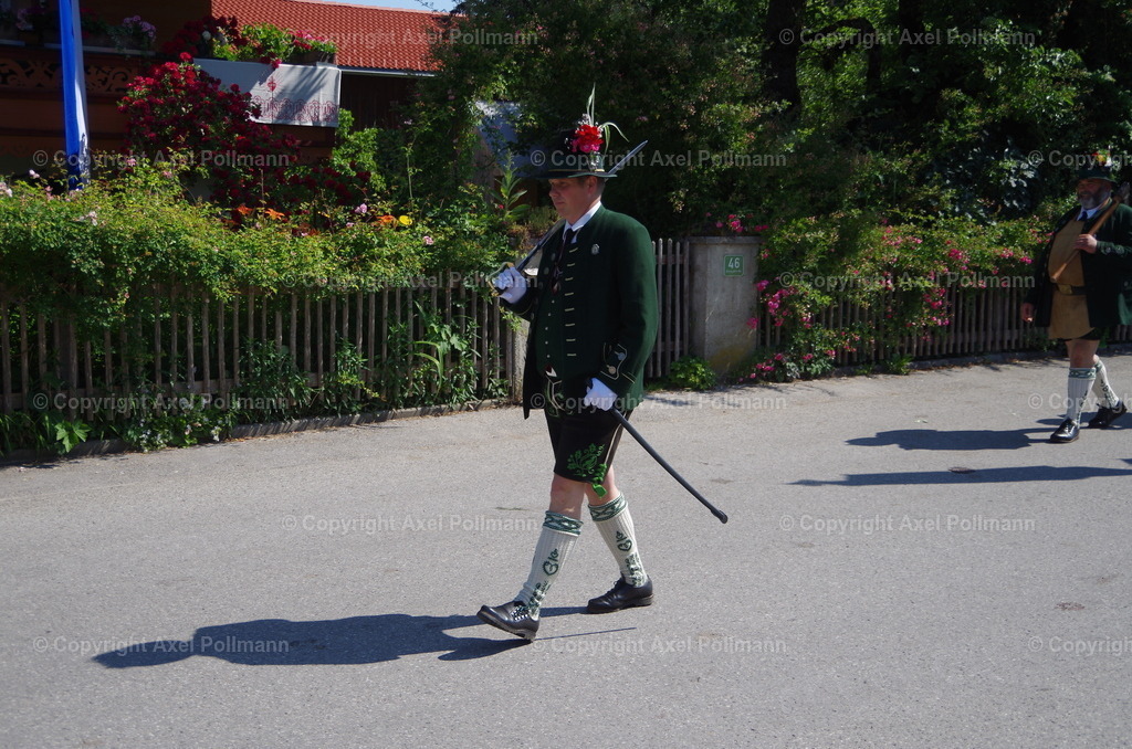 IMGP4314 | fotografiert von Axel PollmannLeonhardi Wallfahrt Benediktbeuern und Murnau, Fronleichnam, Fasching, Landschaft im Loisachtal und Benediktbeuern  - Realisiert mit Pictrs.com
