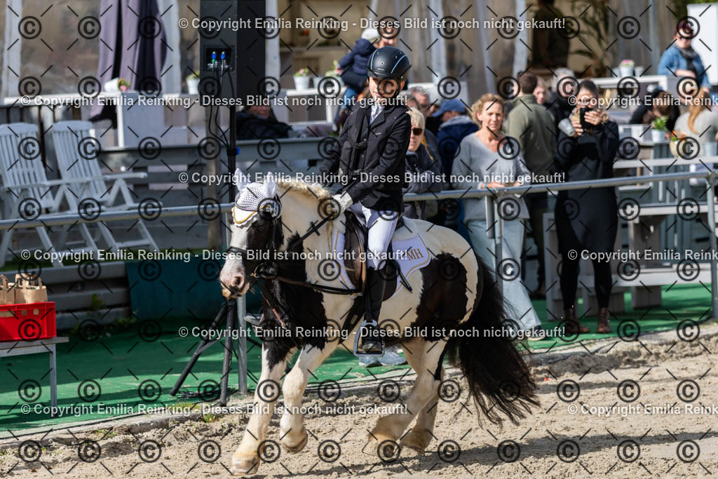 CL5A1943 | Emilia Reinking Fotografie - Realisiert mit Pictrs.com