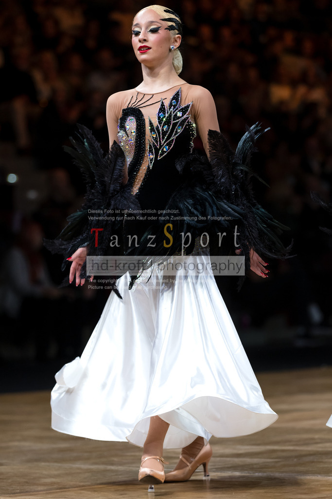 20241109_DM-Formationen_6649 | Tanzsportbilder, Standardtanz, Lateintanz, WDSF, DTV, LTVB, dancecomp, goc, hessen tanzt, blaues band der spree, walzer, tango, wiener walzer, slowfox, quickstepp, samba, rumba, cha-cha-cha, paso doble. jive, hd-kroft photography, turniertanzsport