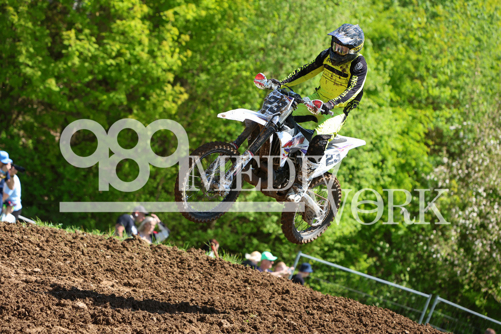 5E6A6743 | 989 MEDIAWORK