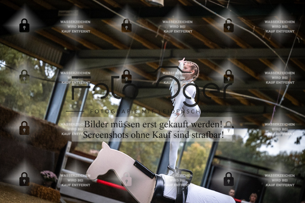 DOS_0143 | Entdecke hochwertige Reitturnierfotos von Foto Oger. Professionell, emotional und authentisch – jetzt Lieblingsmomente im Shop bestellen.Deutschlandweite Turnierfotografie. - Realisiert mit Pictrs.com