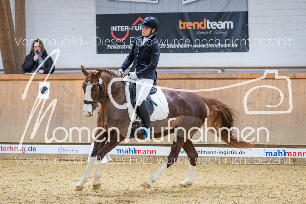 Sth-LPO25-A-Dr-142 | MomenTaufnahmen Pferdesportfotos