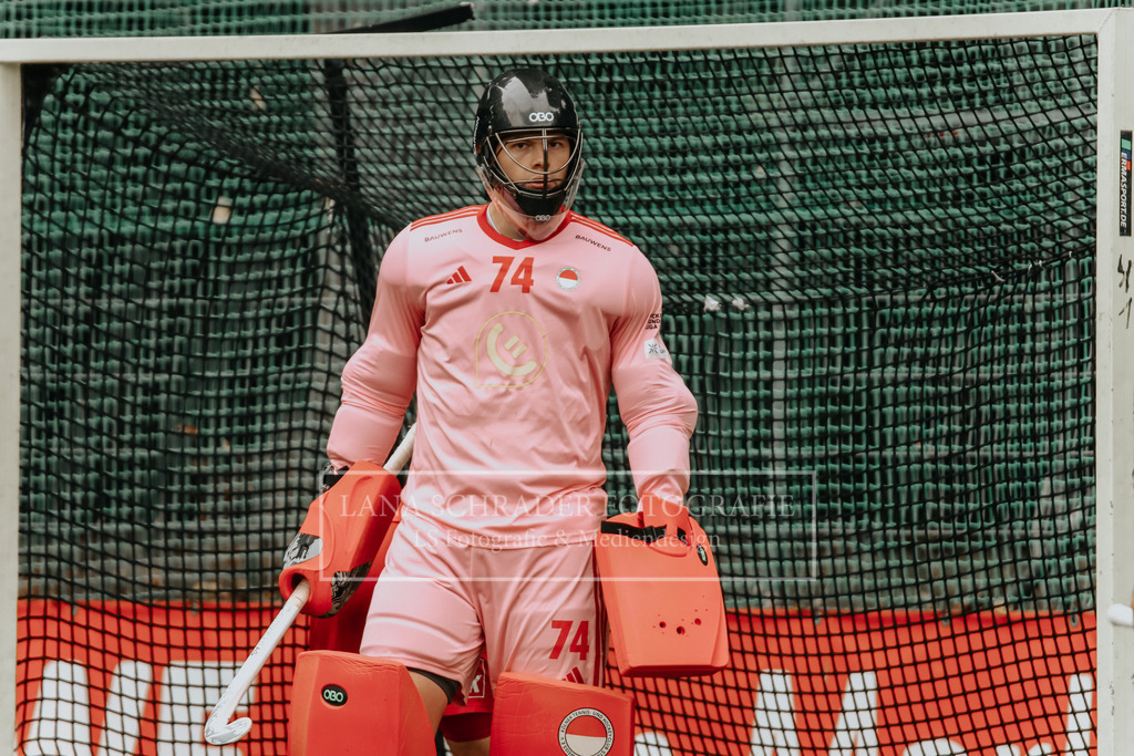 Herren_Bundesliga_02_F_RWK-UHC_21.09.25_Köln (417 von 471) | lanaschraderfotografie - Realisiert mit Pictrs.com