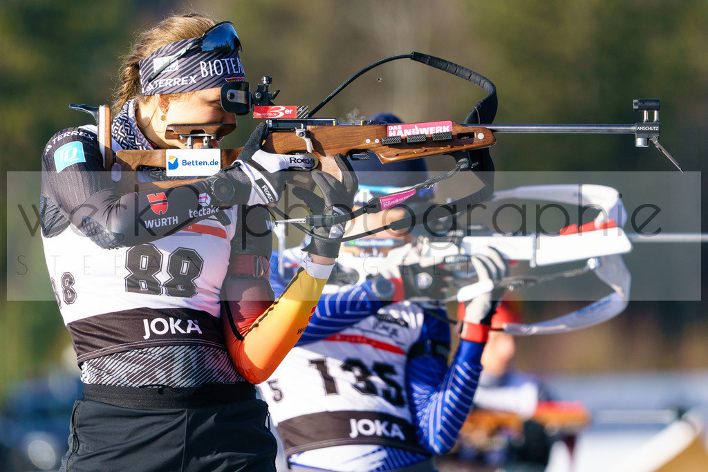 DP ARBER 9.-11.02.2024 | Unter schwierigen Bedingungen zauberte das OK ARBER-Team im Bayerischen Wald eine wettkampffähige Strecke im Arber Hohenzollern Skistadion.
