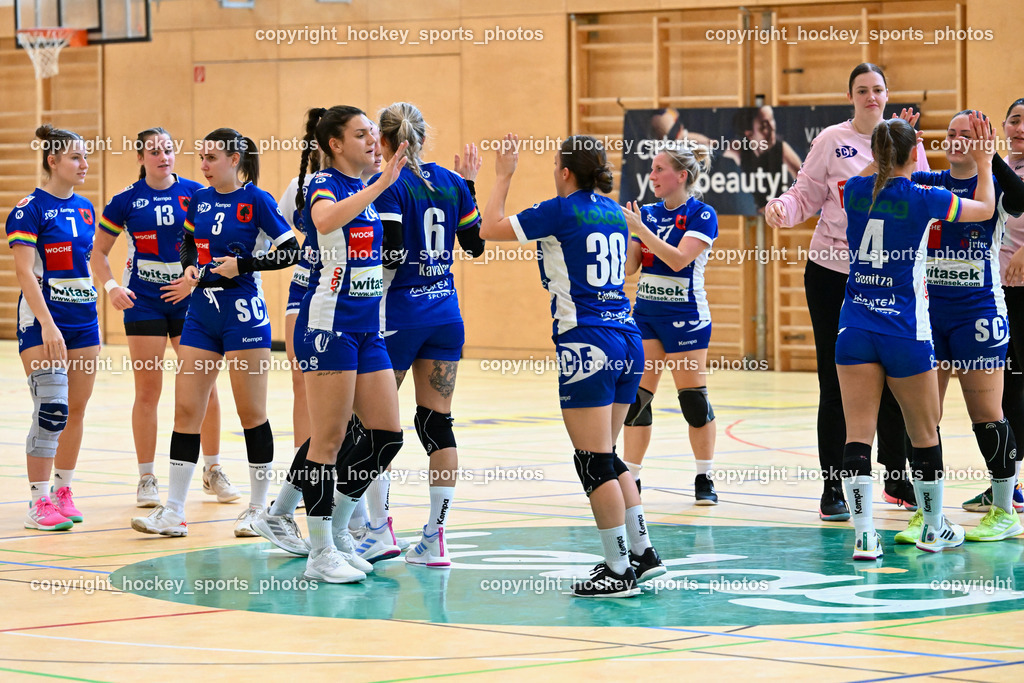 SC Ferlach Damen vs. Union Korneuburg 14.10.2023 | Jubel SC Ferlach Damen Mannschaft