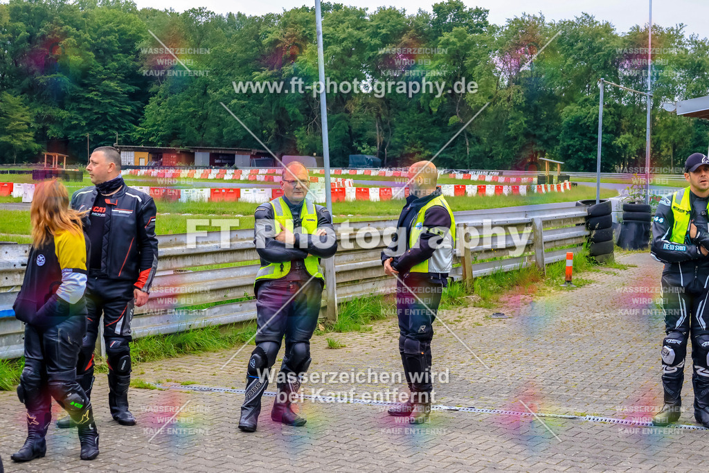 VBK-7392 | Hier findet Ihr Bilder von Touristenfahrten auf der Nürburgring Nordschleife oder von anderen Veranstaltungen die ich besucht habe. Viel Spass beim Durch Schauen 