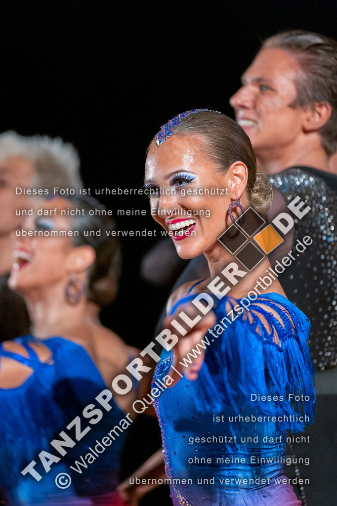 20250503-11555 | Hier finden Sie Tanz Bilder vom Latein und Standard Formationen tanzen. Sportbilder vom Tanzsport. Schöne Fotos und von Weltmeisterschaft, Europameisterschaft, Bundesliga, Regionalliga, Oberliga und Landesliga sowie von GOC Stuttgart, DanceComp, WM Bremen