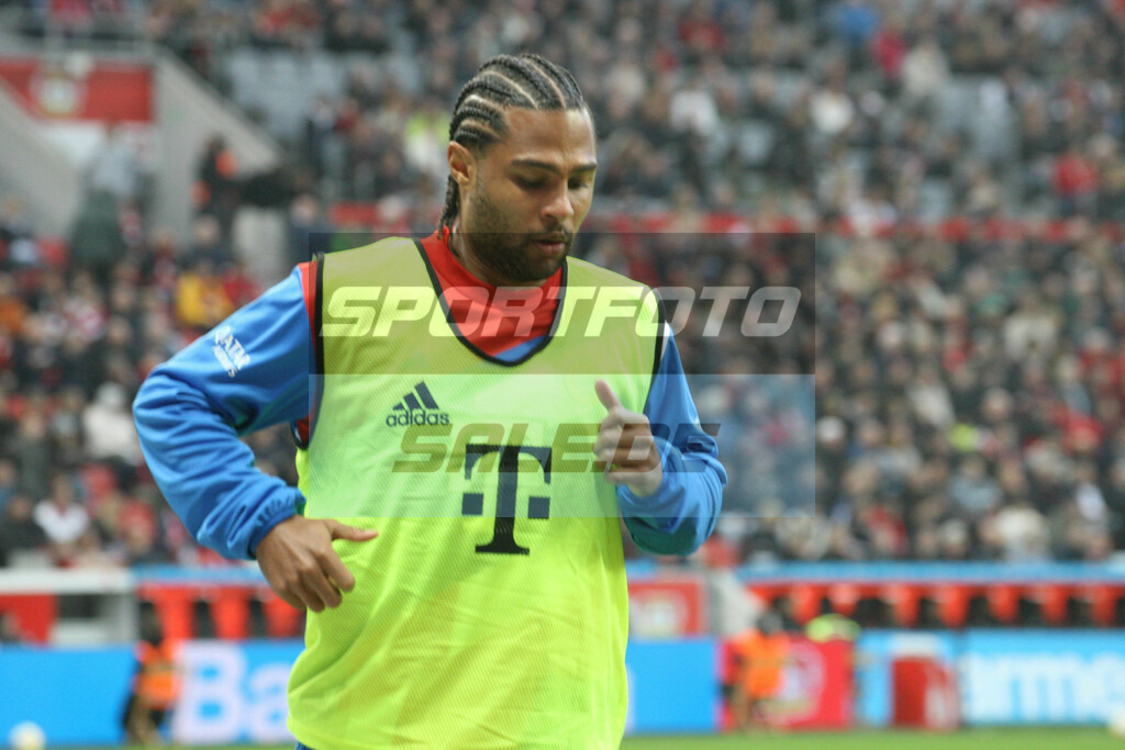 Bayer 04 Leverkusen - FC Bayern München | Serge Gnabry - © Sportfoto-Sale (MK - Realisiert mit Pictrs.com