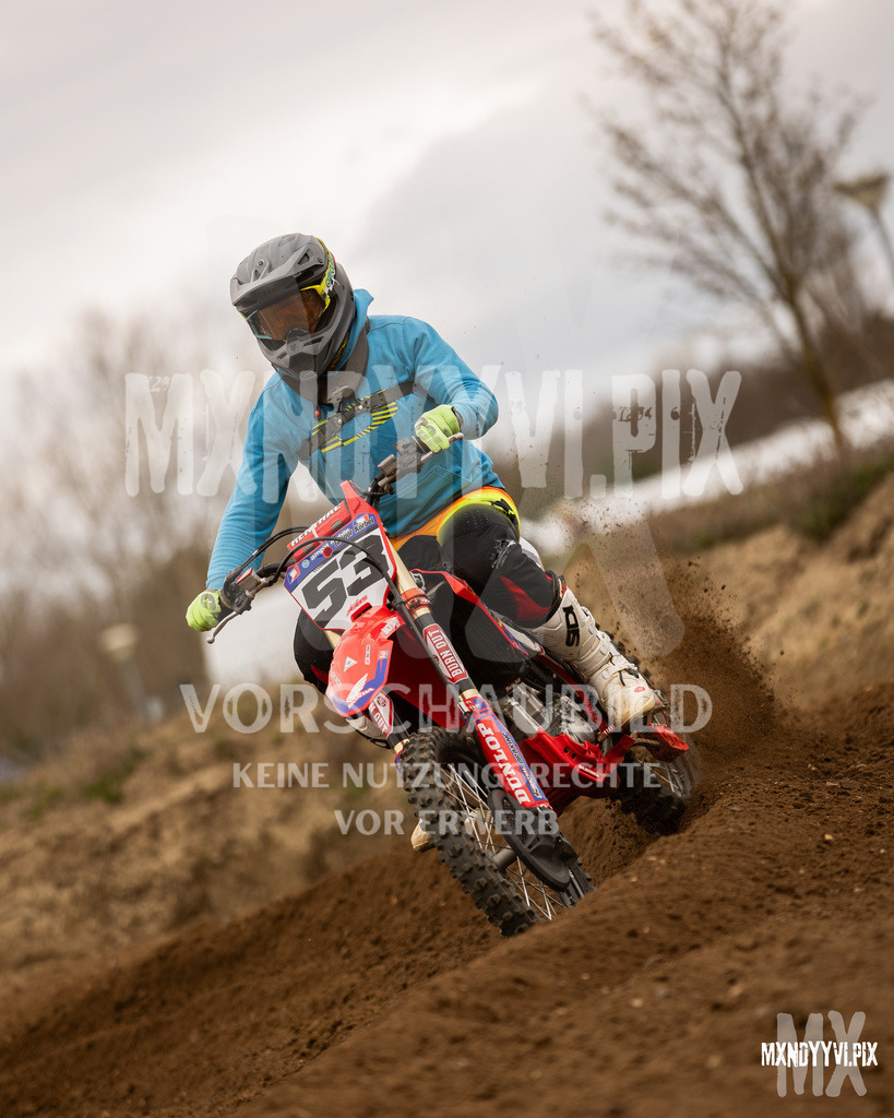 866A1611 | mxndyyvipix