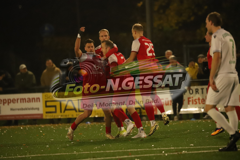 FC RW Kirchlengern - FC Lübbecke | Auf dem Bild zu sehen: rot FC RW Kirchlengern: Jubel 1:1FC RW Kirchlengern, FC Lübbecke, Saison 25/26, Landesliga, Kirchlengern, Deutschland - Realisiert mit Pictrs.com