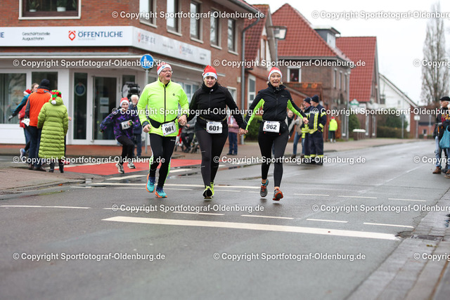 WMLA2138 | Bildershop "Sportfotograf-Oldenburg" mit Fotos von Sportevents in Oldenburg und Umzu. - Realisiert mit Pictrs.com