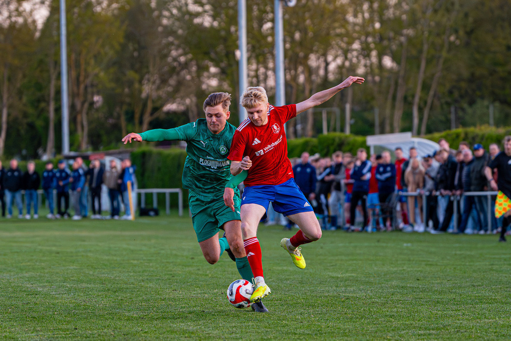 Fußball I Herren I Saison 2025-2026 I Landesliga Weser-Ems I 17. Spieltag I TV Dinklage - VfR Voxtrup I 12619 | jns.sportfotos - Realisiert mit Pictrs.com
