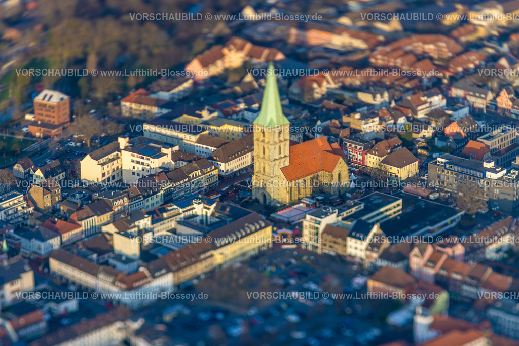 Hamm241201269 | ACHTUNG Fotos mit durch Tilttechnik objektivseits erzeugter partieller Unschärfe, Luftbild, evang. Pauluskirche in der Innenstadt, Mitte, Hamm, Ruhrgebiet, Nordrhein-Westfalen, Deutschland
