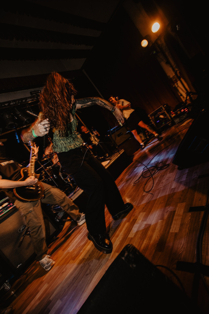 057A7911 | thismomentpictures - Realisiert mit Pictrs.com