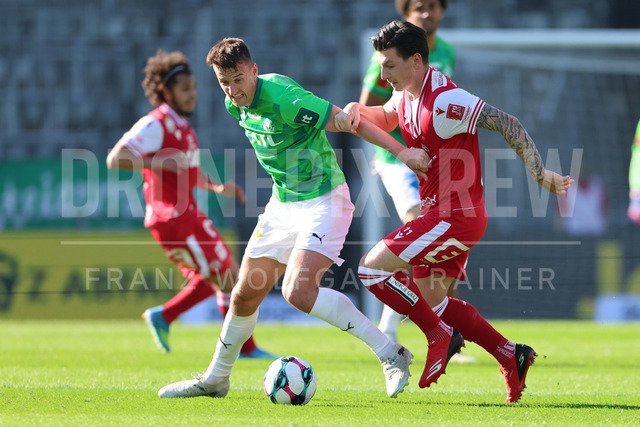 Grazer AK 1902 vs WSG Tirol – Austrian Bundesliga | Graz, Austria, 02.MAY.26 - SOCCER - ADMIRAL Bundesliga, Qualification Group, Grazer AK 1902 vs WSG Tirol. The image shows David Gugganig (WSG Tirol) and Mark Grosse (GAK).