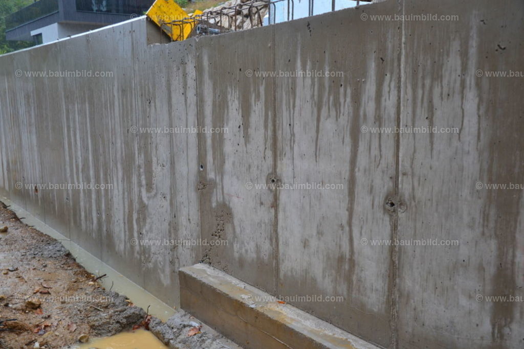 bib-lg04-betonarbeiten-0089 | Nach LV-Leistungsgruppen sortierte Detailfotos über den Bau eines Hauses. Alle Hausbau-Bilder direkt vom Urheber und Autor der Website Haus-Selber-Bauen.com