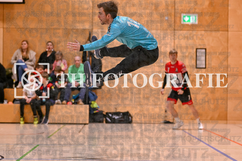 GER, SG Maulburg/Steinen - TV St. Georgen, Handball, Landesliga, 16. Spieltag, Saison 2023/2024, 17.02.2024 | Marcel Bertol (TV St. Georgen/Schw., #16)

GER, SG Maulburg/Steinen - TV St. Georgen, Handball, Landesliga, 16. Spieltag, Saison 2023/2024, 17.02.2024

Foto: TH Fotografie/Thomas Hess