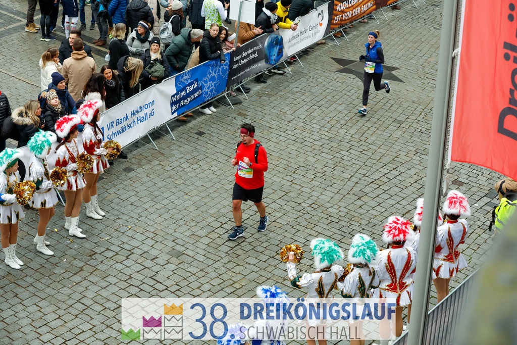 10km VR Bank Hauptlauf | 3 Koenigslauf 2024 10km VR Bank Hauptlauf - Realisiert mit Pictrs.com