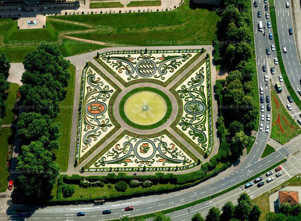 2742387 | Park des Palastes, Ludwigsburg