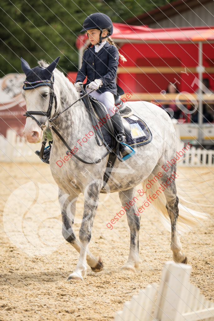 CON_0162 | Sport-, Event- und Tierfotos in Profiqualität. Einfach auswählen, bestellen und herunterladen. Dein Moment – perfekt festgehalten.