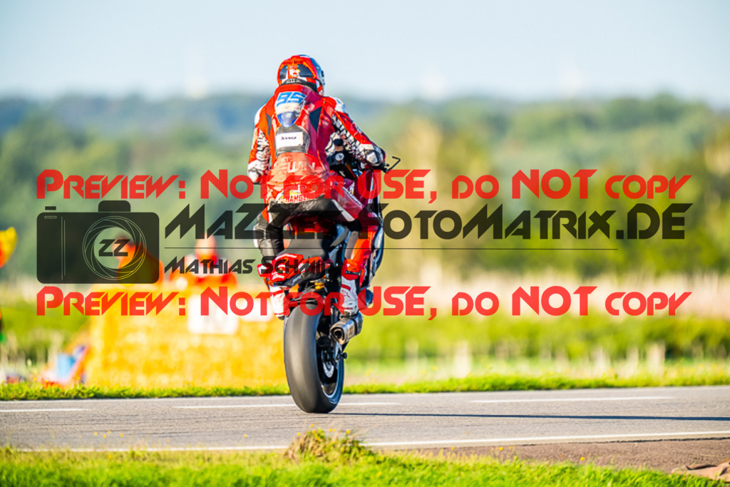 MaZZes_FotoMatrix_220917_3032 | MOTO2