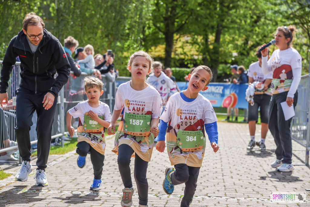 007A2644 | Schliersee Lauf 2026 #flowmotion #schlierseelauf #junglückschlierseelauf #schliersee #halbmarathon @junglueck #sportshot_your_pictrs #yourpictrs #canondeutschland #canonsportphotography