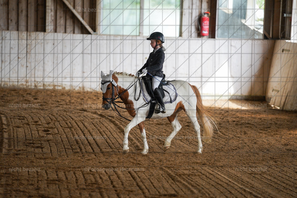 20230521-FAH05956 | Frühjahrsturnier, Landsberg am Lech, 2023, Reitclub Landsberg, Turnierbilder, Fotos Turnier Landsberg, Fotoagentur Herrmann, Turnierfotografen Bayern, Reitsport Fotograf, Pferde Fotograf