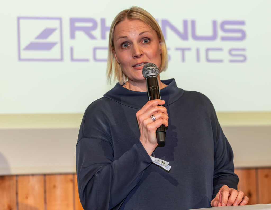 top-top.de 260306-048 | Foto, Video, Fotografie, Videografie, Fotobox, DJ, Discjockey, Musik, Musikbox, Veranstaltung, Photobooth, Amazon, Ebay, Buchtipp, Bestseller, Autor, Verlag, Buch, Wesel, Hamminkeln, NRW, Dinslaken, Rees, Drohne, Hochzeit, Party, Fotobox, Wesel, Fotograf