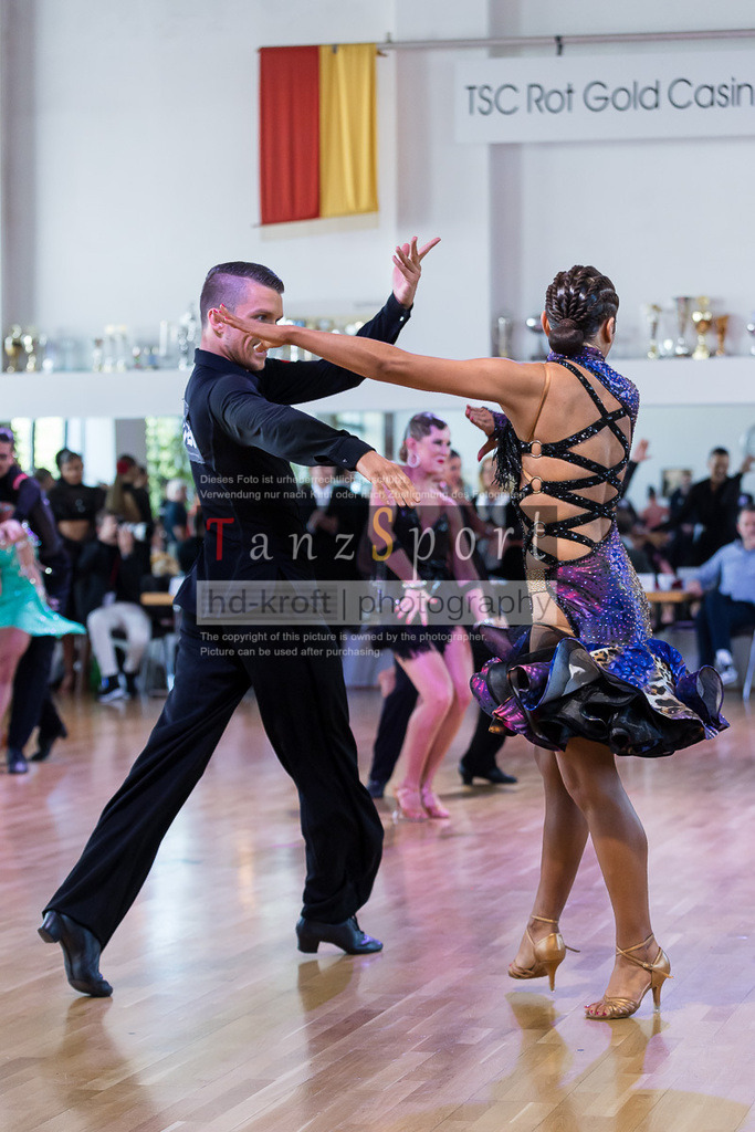 20240616_D-Cup-HGR-Latein_2377 | Tanzsportbilder, Standardtanz, Lateintanz, WDSF, DTV, LTVB, dancecomp, goc, hessen tanzt, blaues band der spree, walzer, tango, wiener walzer, slowfox, quickstepp, samba, rumba, cha-cha-cha, paso doble. jive, hd-kroft photography, turniertanzsport