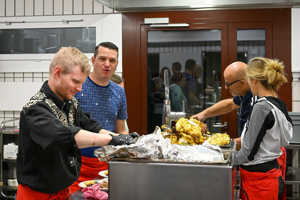 18. November 2022 - Abendundunterhaltung TV/DTV Neftenbach | 18. November 2022 / MZH Auenrain, Neftenbach
Abendundunterhaltung TV/DTV Neftenbach
Motto: Klick zum Glück
Bild: Sportfotografie Markus Aeschimann | www.markus-aeschimann.ch - Realisiert mit Pictrs.com