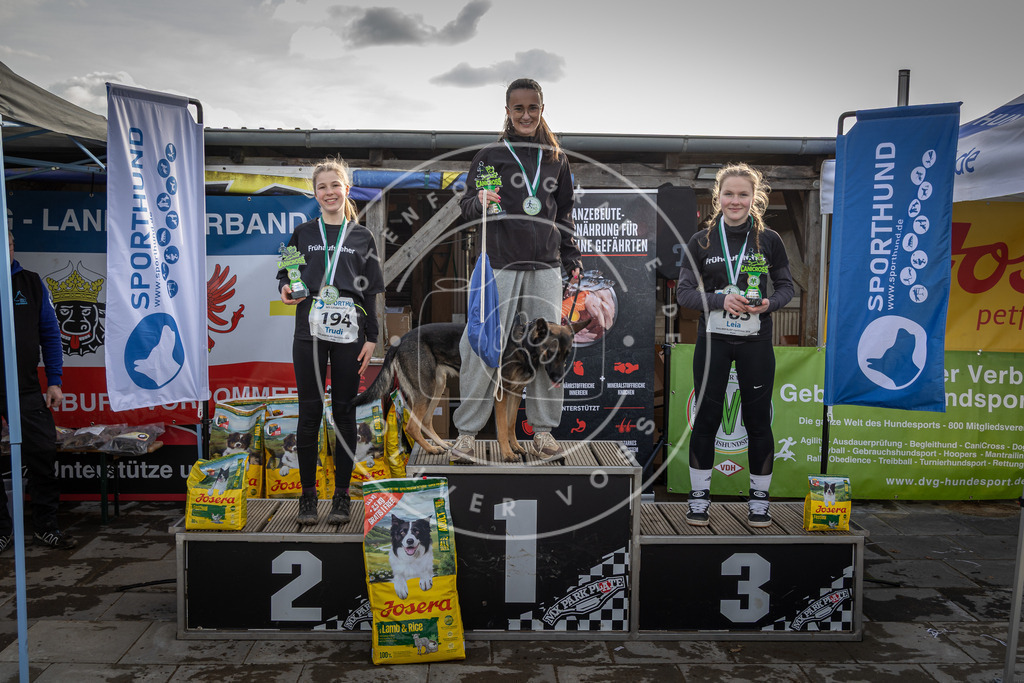 0L8A9277 | Hundefotografie, Tierfotograf, Pfotenfotografie, Fotoshooting Hund, Hunde Portrait, Hundesport, Hundeportraits, Heideshooting, Hunde, Sportfotograf, Hundefotograf, Turnierhundsport, THS,  - Realisiert mit Pictrs.com