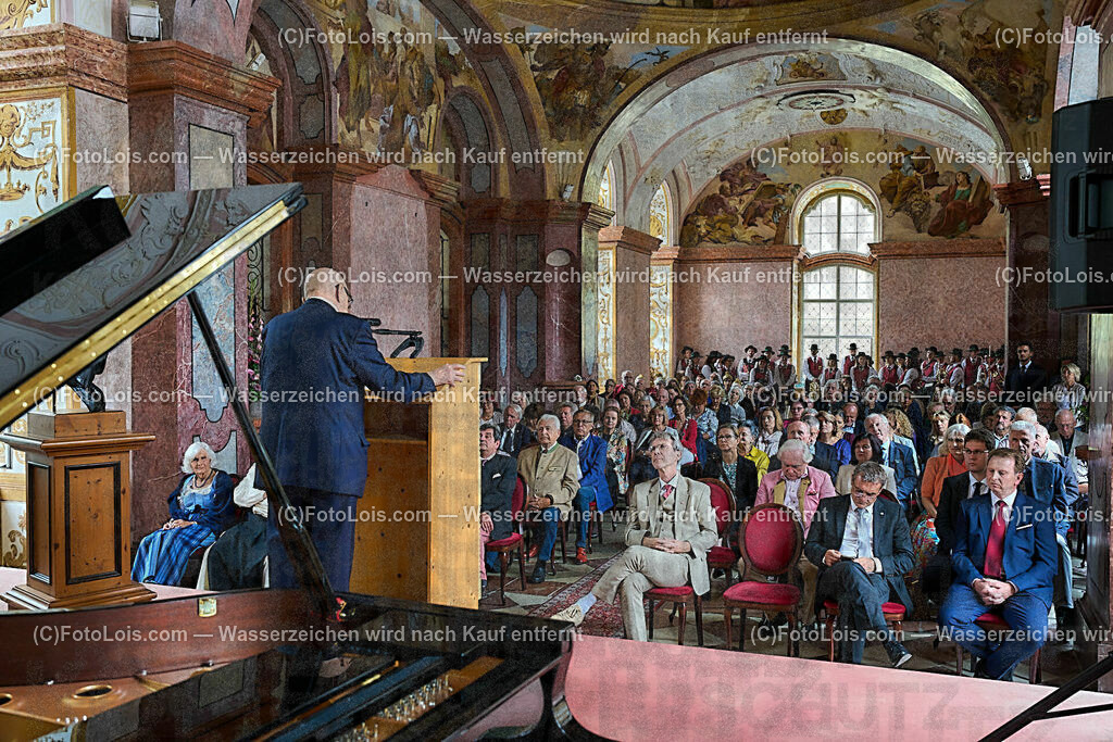 ALP0167_XXXIX_Chopin-Festival_Eroeffnung_Kanitzer Theodor | (C)FotoLois.com, Alois Spandl, XXXIX. internationales CHOPIN-Festival in der Kartause Gaming, Eröffnung des Festivals mit Einmarsch der Goldhaubengruppe Lackenhof mit der Musikkapelle Gaming sowie den Ehrengästen und Eröffnungsansprachen in der Barockbibliothek, Fr 4. August 2023.