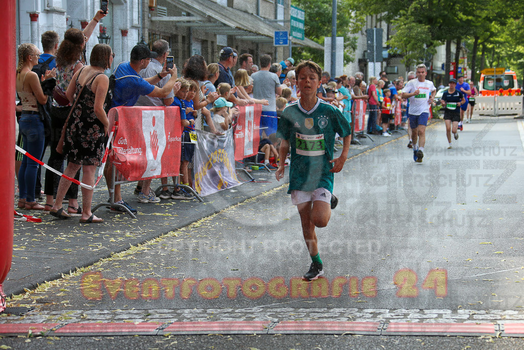 220625_1657_EX1_5541 | Sportfotografie im Rhein-Sieg Kreis, Köln, Bonn, NRW, Rheinland Pfalz, Hessen, etc. Unser Tätigkeitsfeld umfasst den Laufsport vom Volkslauf über den Marathon, Duathlon, Triathon bis zum Ultralauf wie Kölnpfad Ultra oder Schindertrail.