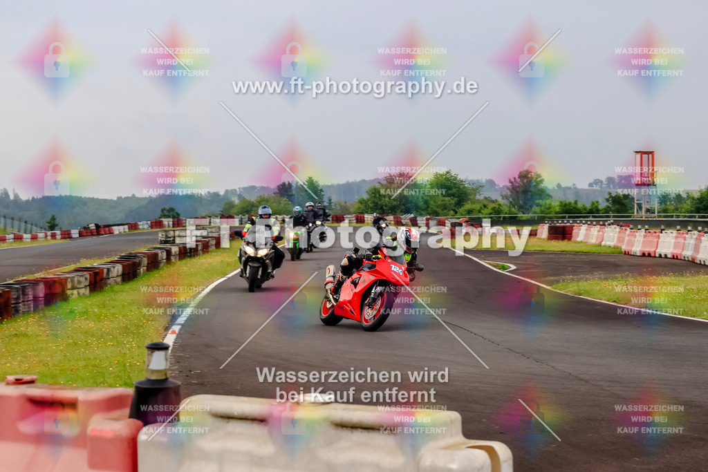 _TCM2742 | Hier findet Ihr Bilder von Touristenfahrten auf der Nürburgring Nordschleife oder von anderen Veranstaltungen die ich besucht habe. Viel Spass beim Durch Schauen 