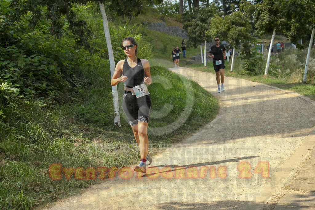 250824_1501_EX1_8325 | Sportfotografie im Rhein-Sieg Kreis, Köln, Bonn, NRW, Rheinland Pfalz, Hessen, etc. Unser Tätigkeitsfeld umfasst den Laufsport vom Volkslauf über den Marathon, Duathlon, Triathon bis zum Ultralauf wie Kölnpfad Ultra oder Schindertrail.