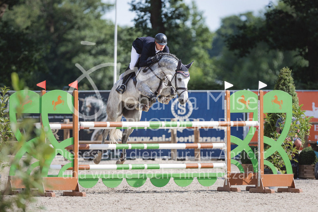 220614_Mühlen_Quali6j-805 | Late Entry Mühlen
Springpferdeprüfung Kl.M* 6j. Qualifikation zum Bundeschampionat
14.06.2022