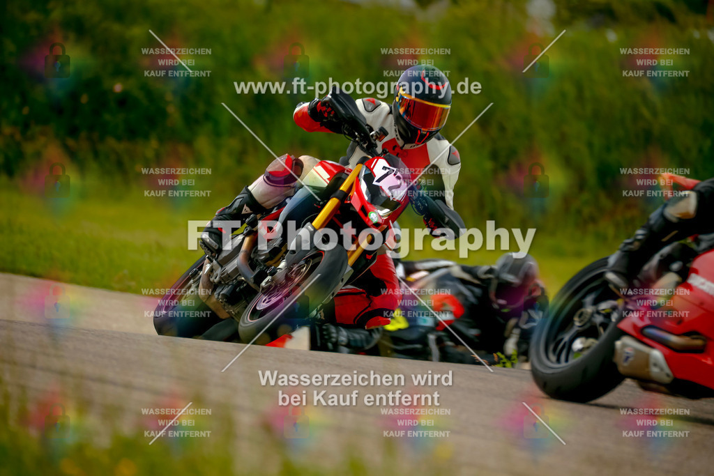 _MOT1220 | Hier findet Ihr Bilder von Touristenfahrten auf der Nürburgring Nordschleife oder von anderen Veranstaltungen die ich besucht habe. Viel Spass beim Durch Schauen 