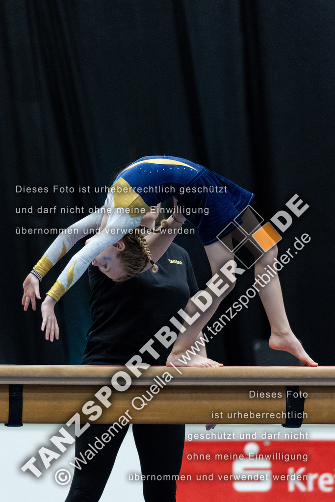 20240323-02650 | Hier finden Sie Tanz Bilder vom Latein und Standard Formationen tanzen. Sportbilder vom Tanzsport. Schöne Fotos und von Weltmeisterschaft, Europameisterschaft, Bundesliga, Regionalliga, Oberliga und Landesliga sowie von GOC Stuttgart, DanceComp, WM Bremen