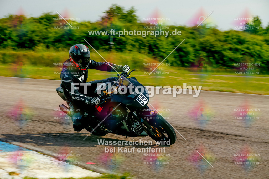 _MOT0632 | Hier findet Ihr Bilder von Touristenfahrten auf der Nürburgring Nordschleife oder von anderen Veranstaltungen die ich besucht habe. Viel Spass beim Durch Schauen 