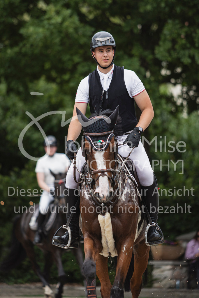 250622_Lemwerder_M2-SprmstAnf-864 | Deine schönsten Turniermomente als professionelle Fotos! Entdecke hochwertige Pferdesport-Fotografie im Online-Shop. Jetzt Fotos finden & bestellen!