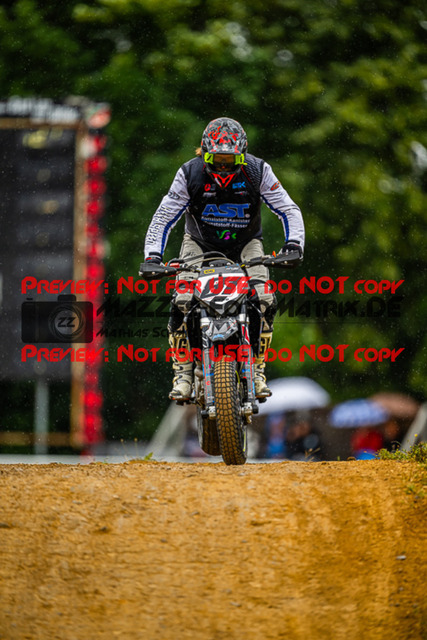 MaZZes_FotoMatrix_230701_2378 | S4