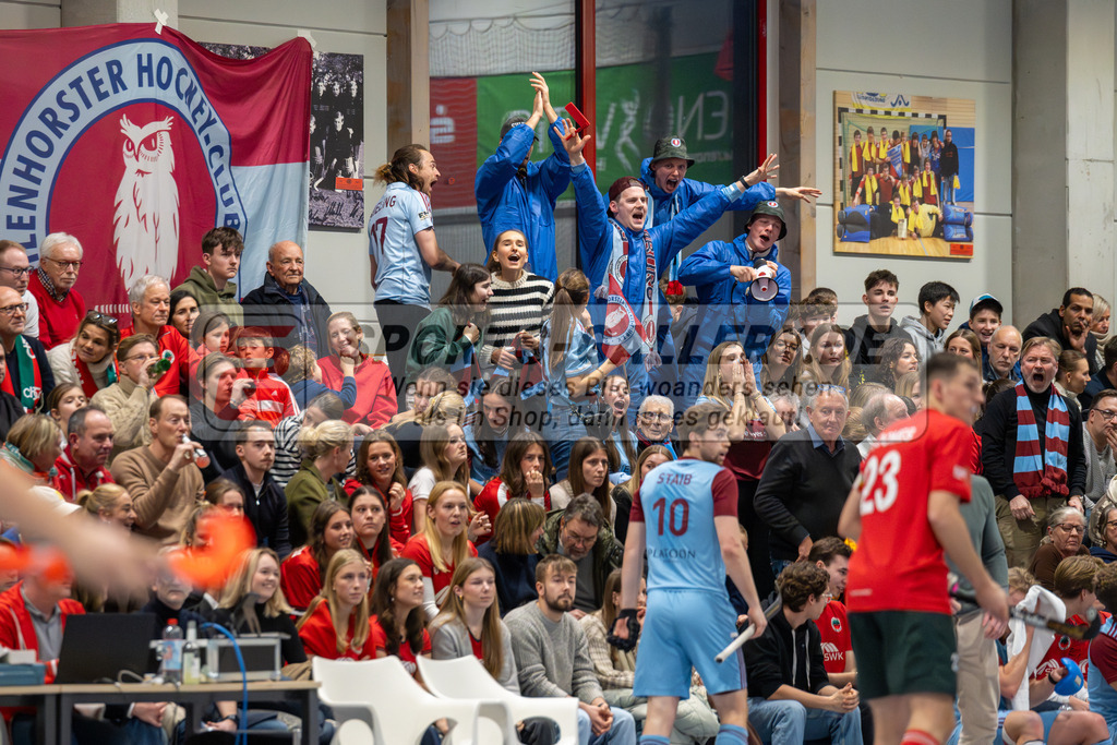 SFE_20260131_0086 | Mönchengladbach, Deutschland, 31.01.26: Hallenhockey 1. Bundesliga Herren Playoff zwischen Crefelder HTC - UHC Hamburg im GHTC Halle am 31.01.2026 in Mönchengladbach, Deutschland. (Foto von Stephan Fehrmann)Mönchengladbach, Germany, 31.01.26: Hallenhockey 1. Bundesliga Herren Playoff between Crefelder HTC - UHC Hamburg in GHTC Halle at 31.01.2026 in Mönchengladbach, Deutschland. (Foto from Stephan Fehrmann)