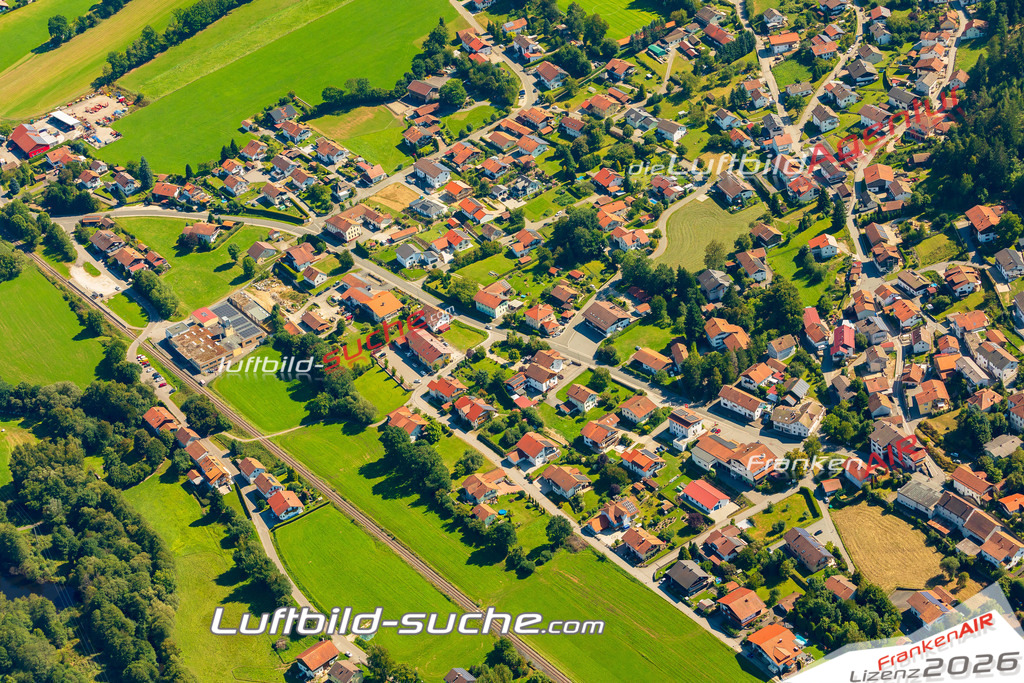 Luftaufnahme von Hohenwarth Vs Google Maps- Die Luftaufnahme wurde 2025 vom UL-Flugzeug heraus erstellt ( keine Drohne ) - Hochauflösende Luftaufnahme - für professionelle Ausdrucke geeignet. Die Geschenkidee !Mit Lizenz und Bildrechte bestellbar