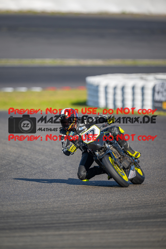 MaZZes-Fotomatrix-20260904-629379 | TWIN