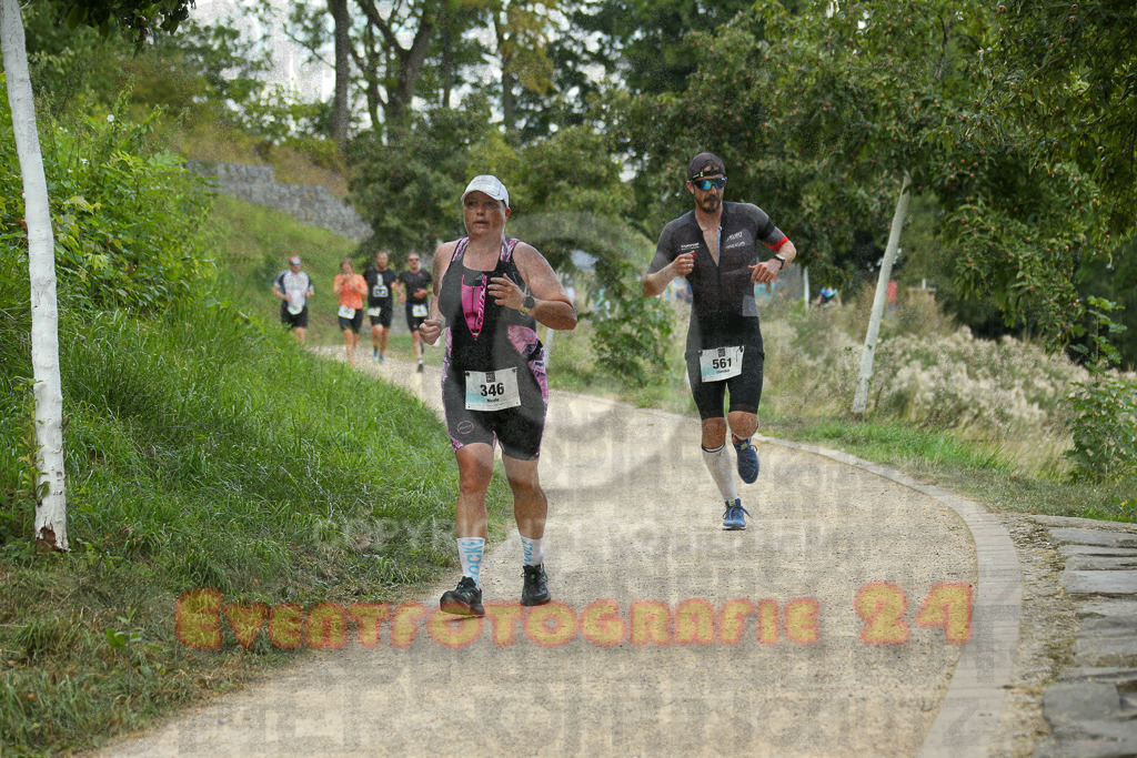 250824_1400_EX1_4598 | Sportfotografie im Rhein-Sieg Kreis, Köln, Bonn, NRW, Rheinland Pfalz, Hessen, etc. Unser Tätigkeitsfeld umfasst den Laufsport vom Volkslauf über den Marathon, Duathlon, Triathon bis zum Ultralauf wie Kölnpfad Ultra oder Schindertrail.